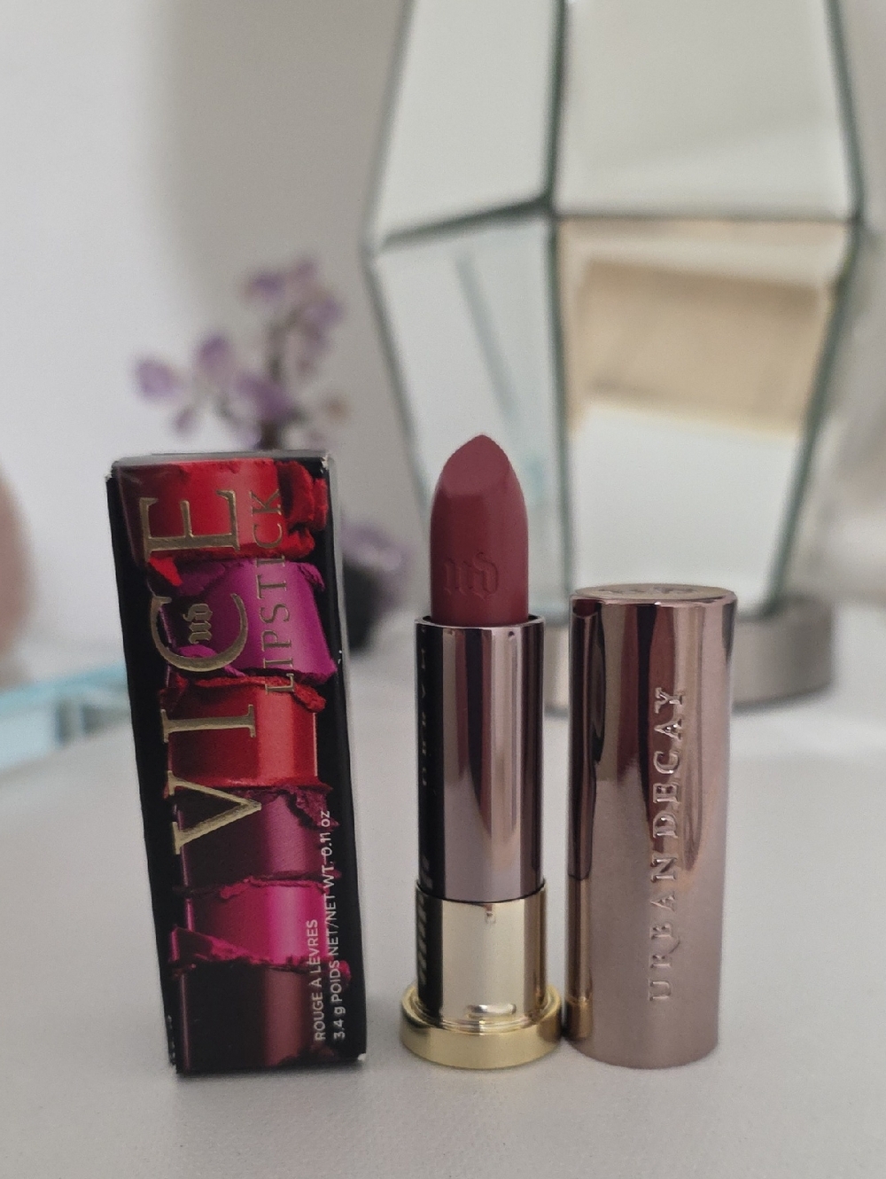 NIB Urban Decay VICE Cream Lipstick in Ravenswood